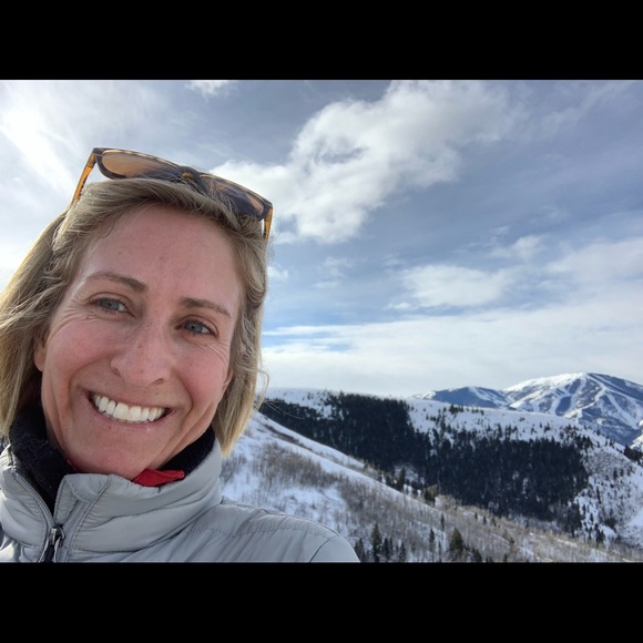 Meet your Posher, Chloe - Picture 1 of 1